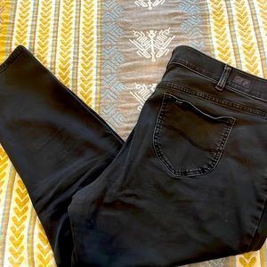 Lee size 22 black wash jeans
